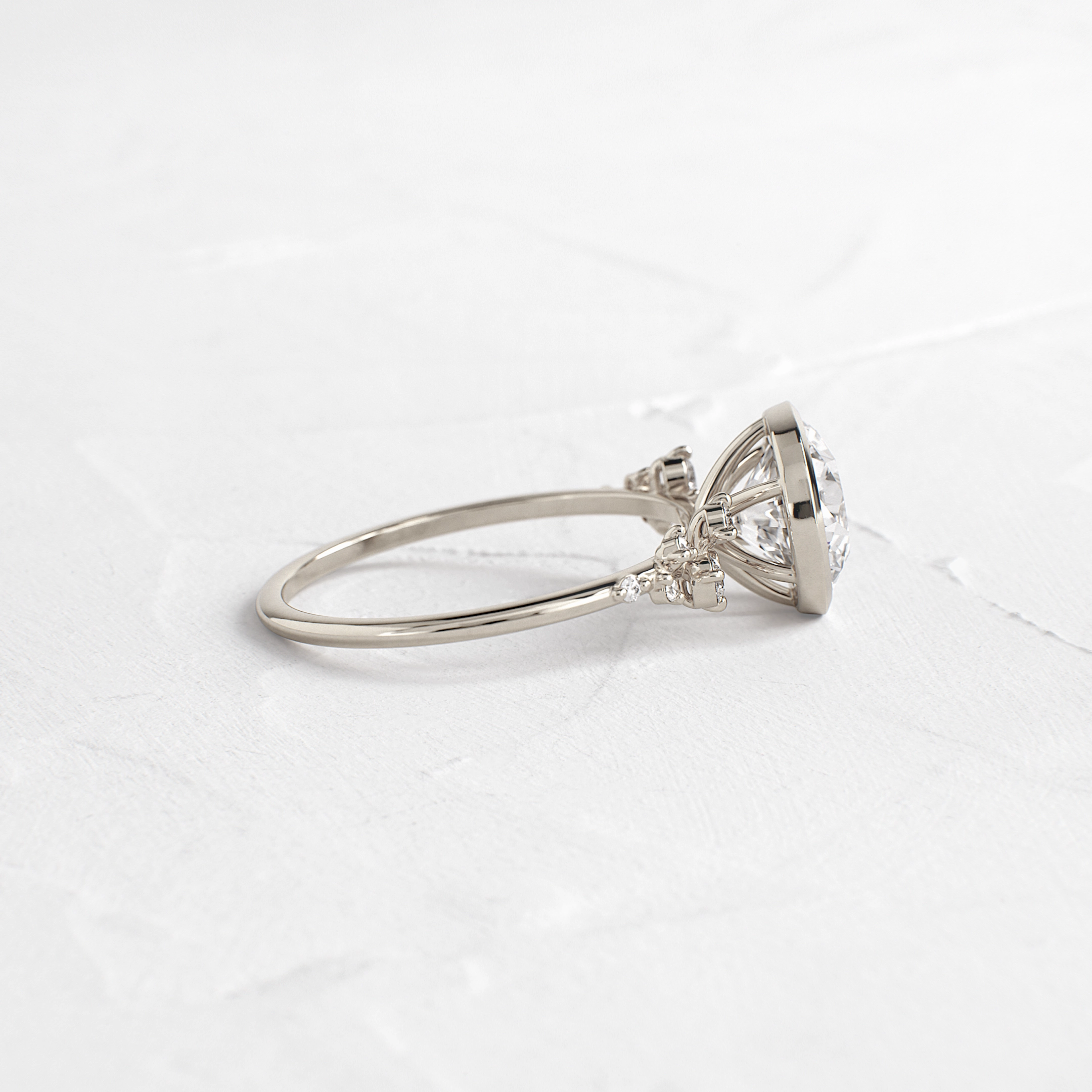 Bezel Snowdrift Ring, Round Cut
