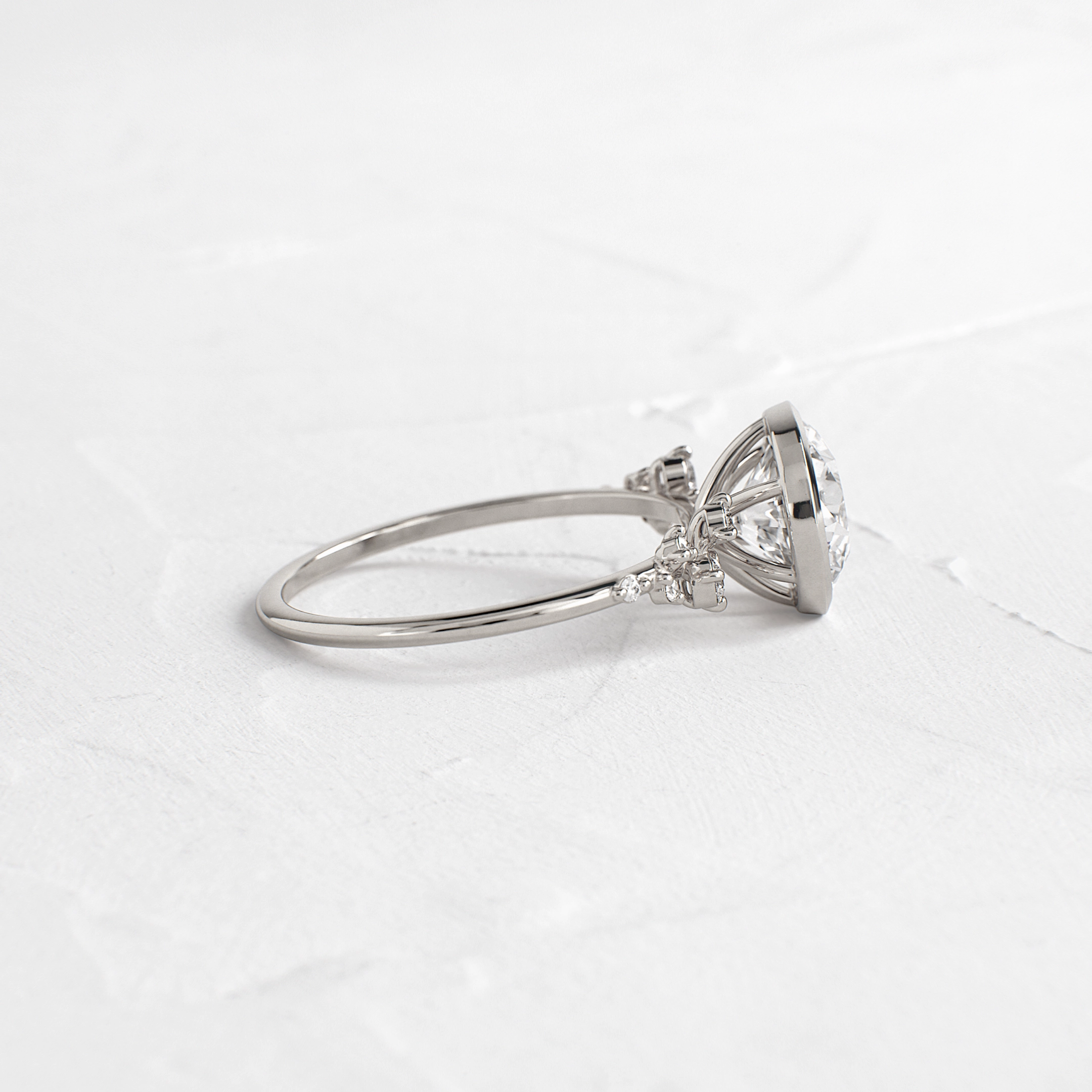 Bezel Snowdrift Ring, Round Cut