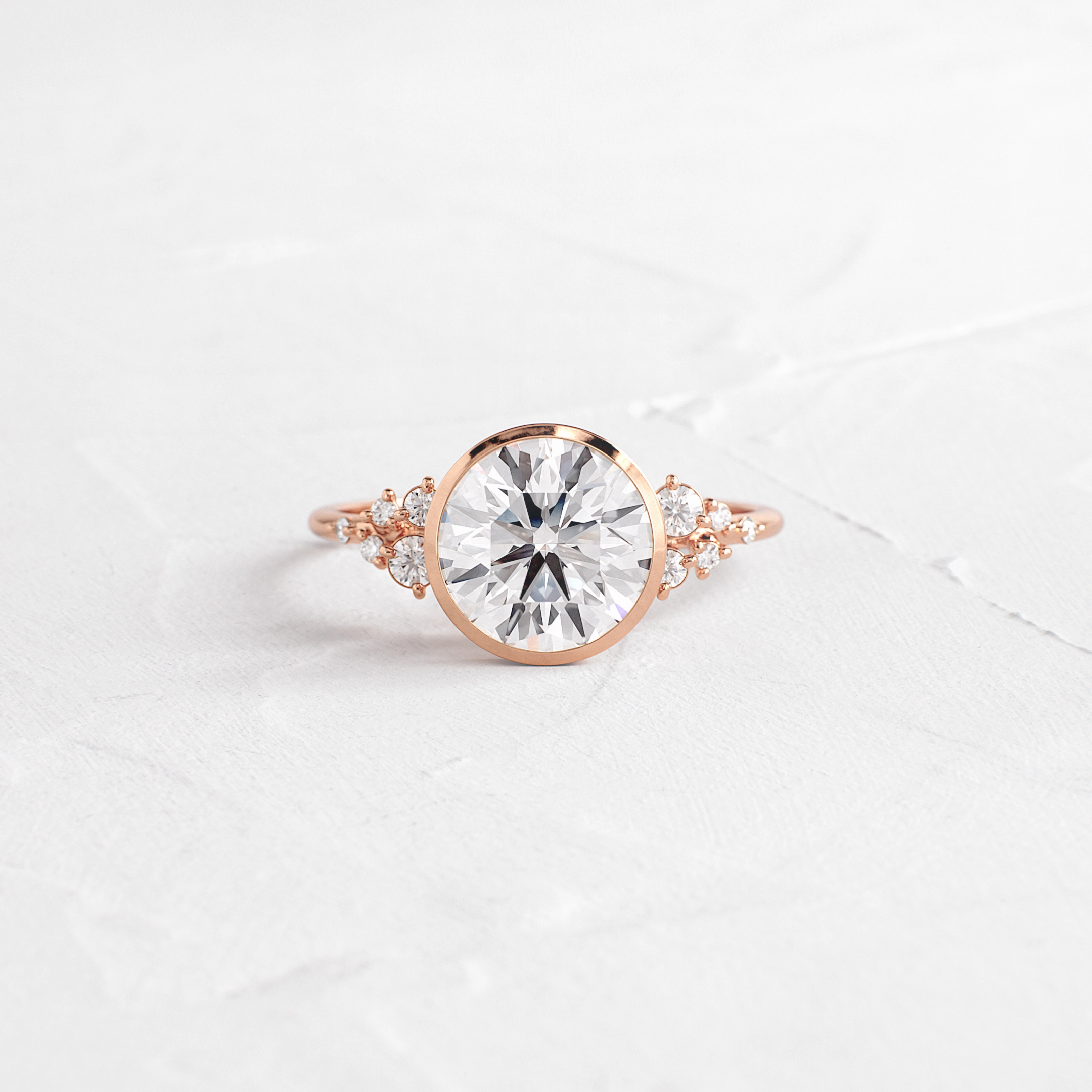 Bezel Snowdrift Ring, Round Cut