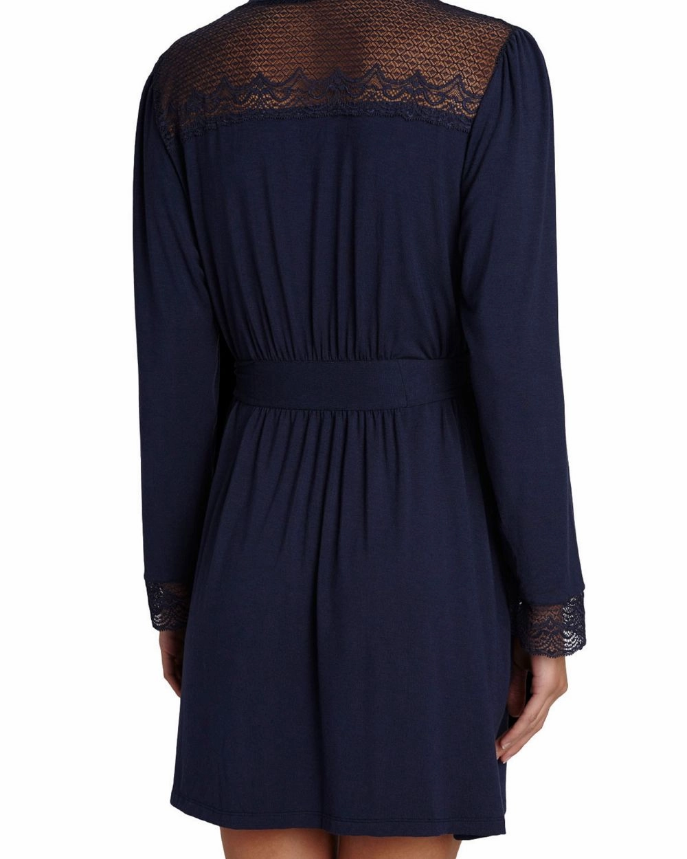 Cecilia Robe