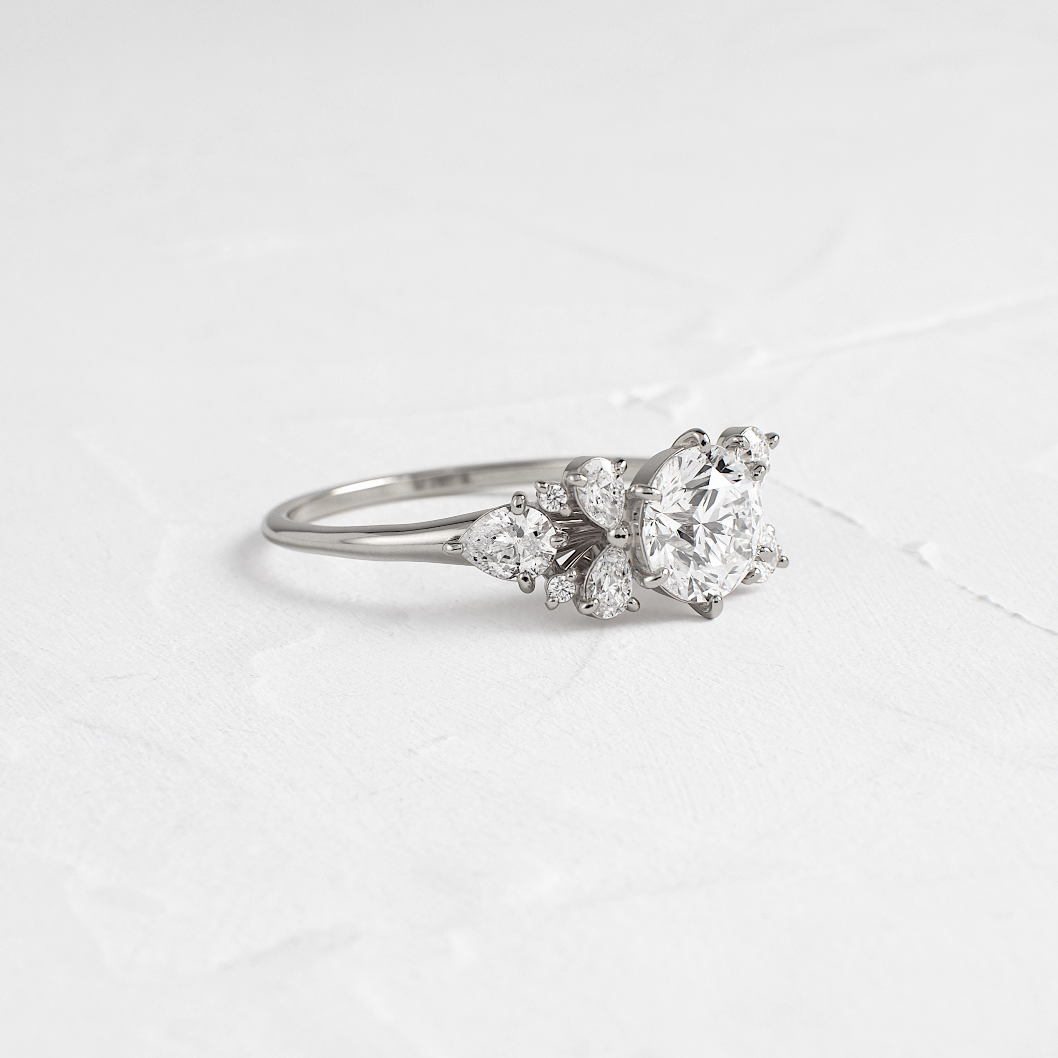 Early Morning Ring, Round Cut