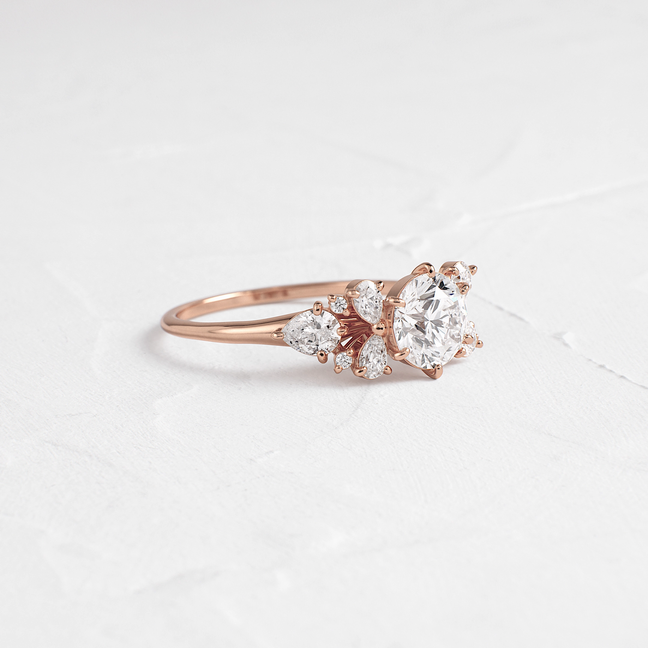 Early Morning Ring, Round Cut