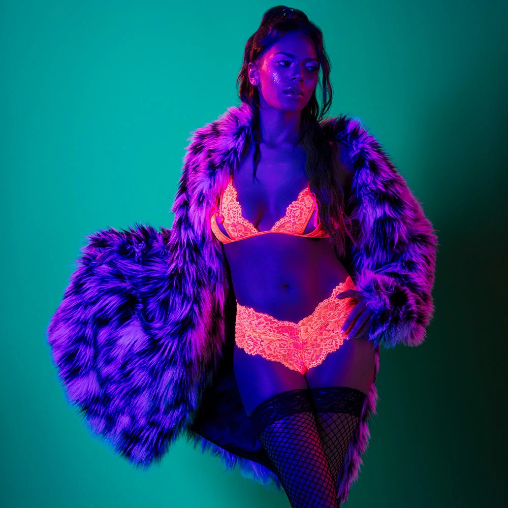Exposed Get It Girl UV-Reactive Peek-A-Boo Bralette & Shorts