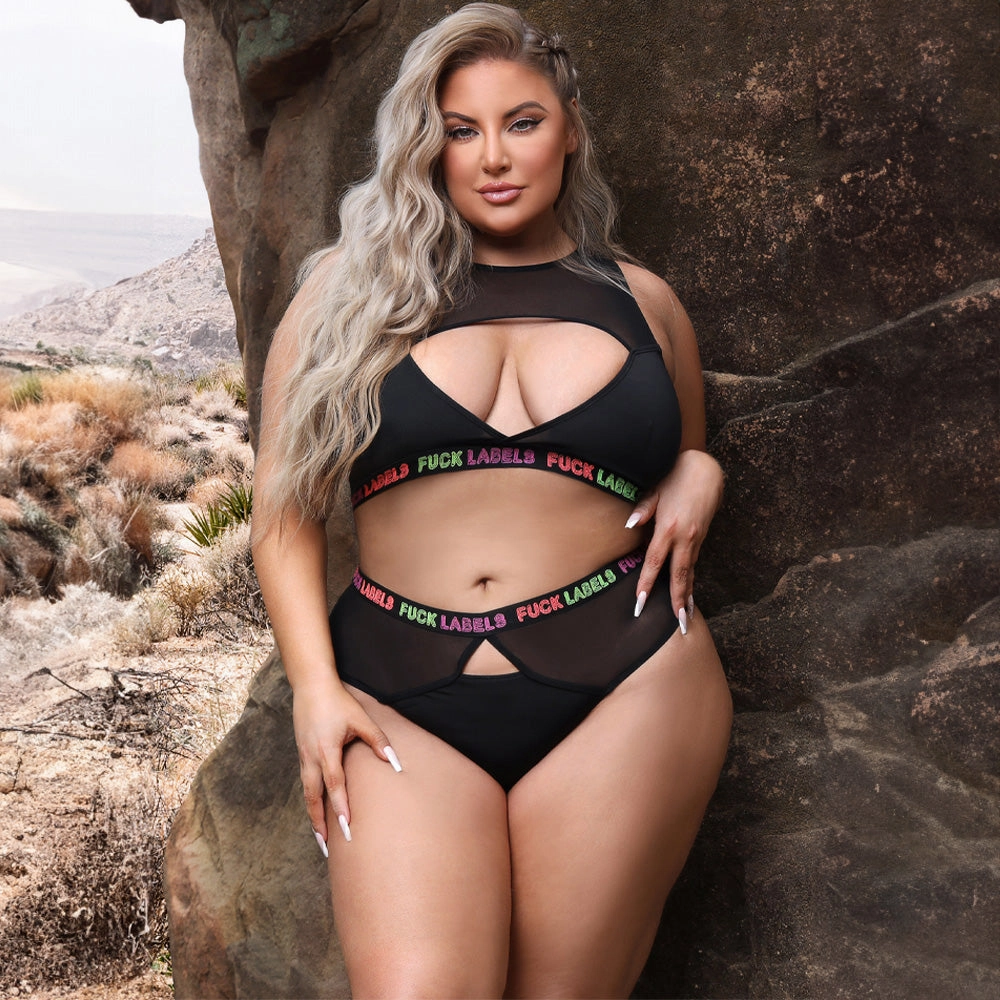 Fantasy Lingerie Vibes Fuck Labels Keyhole Crop Top & Panty - Curvy