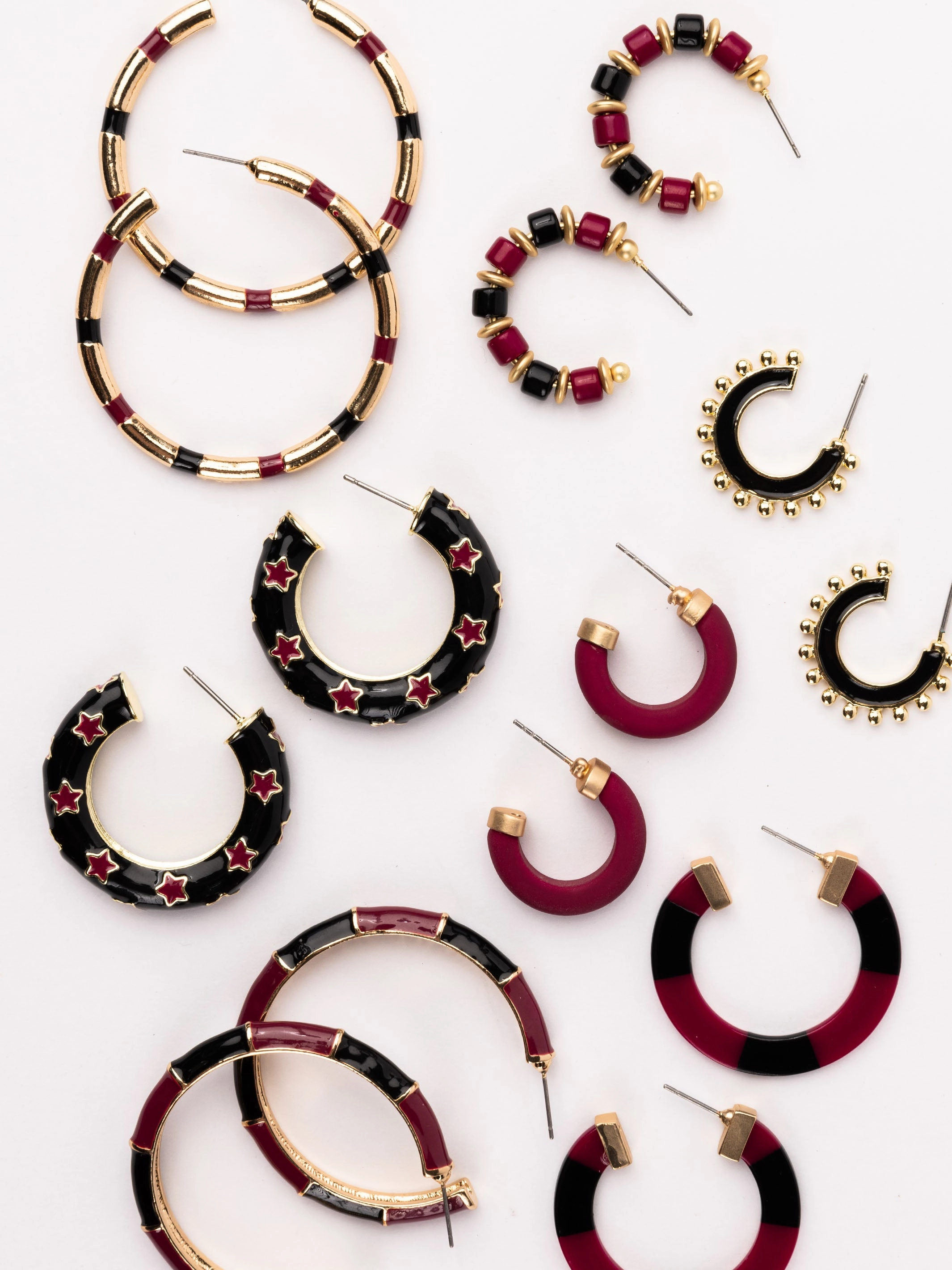 Justine Earrings | Garnet   Black