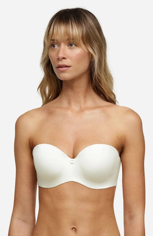 True Lace Bandeau Strapless Bra